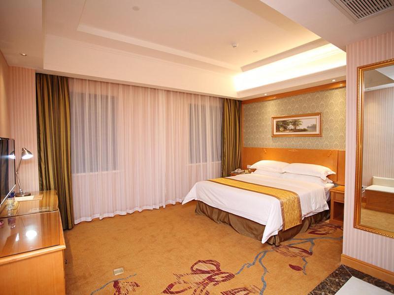 Vienna Hotel Jiangsu Kunshan Exhibition Center Esterno foto